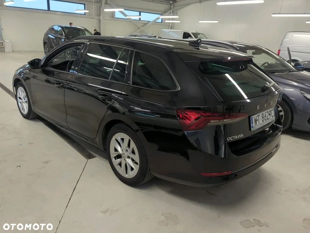Skoda Octavia 1.5 TSI ACT Ambition - 3