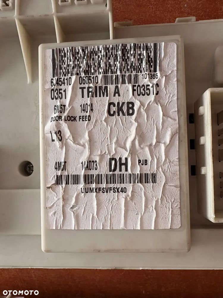 SKRZYNKA BEZPIECZNIKÓW BSI FORD C-MAX MK1 FOCUS MK2 4M5T-14A073-DF 7M5T-14A073-DG - 3