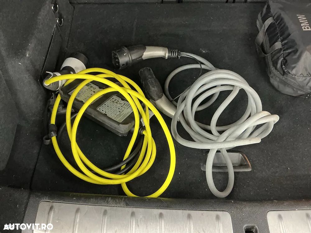 BMW X2 xDrive25e AT PHEV - 12