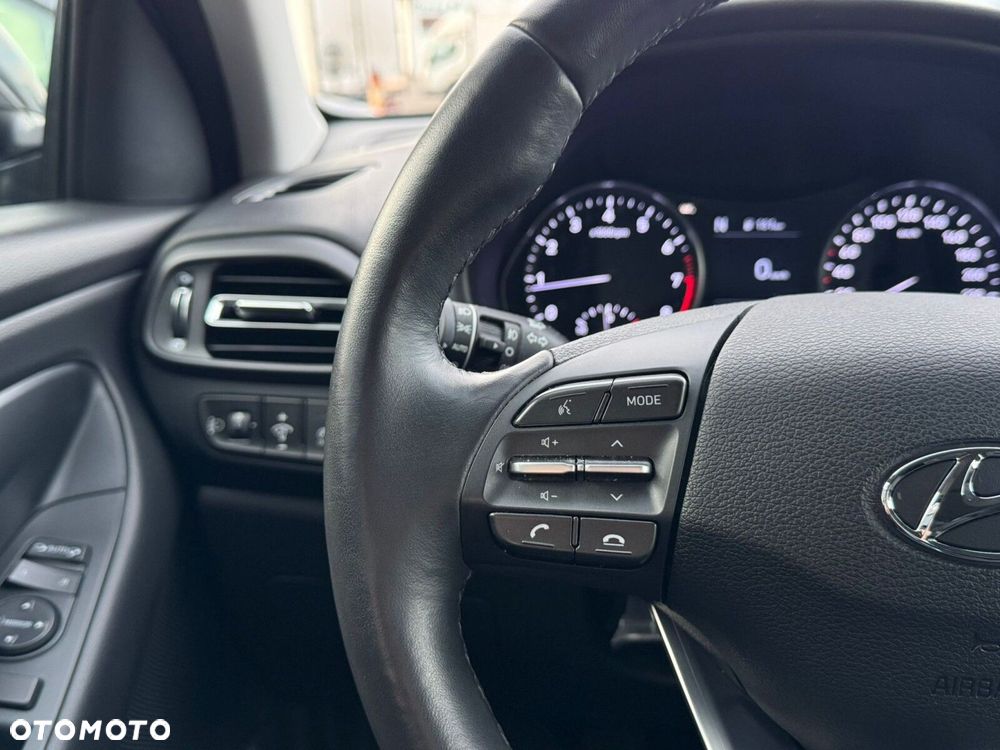 Hyundai i30 1.5 T-GDI 48V Smart - 12