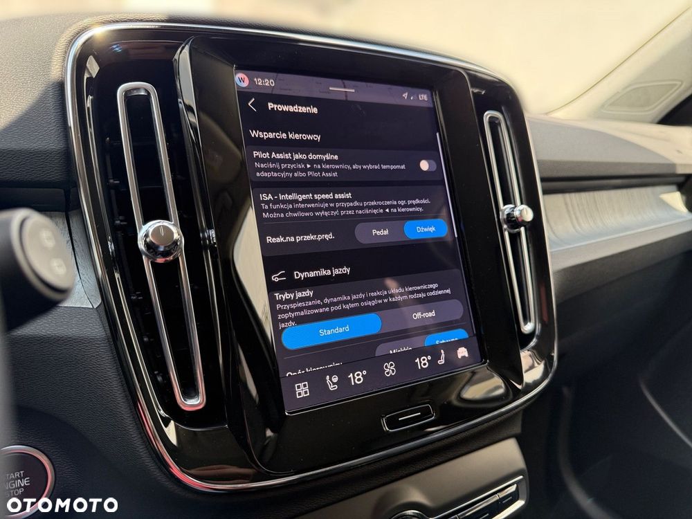 Volvo XC 40 - 20