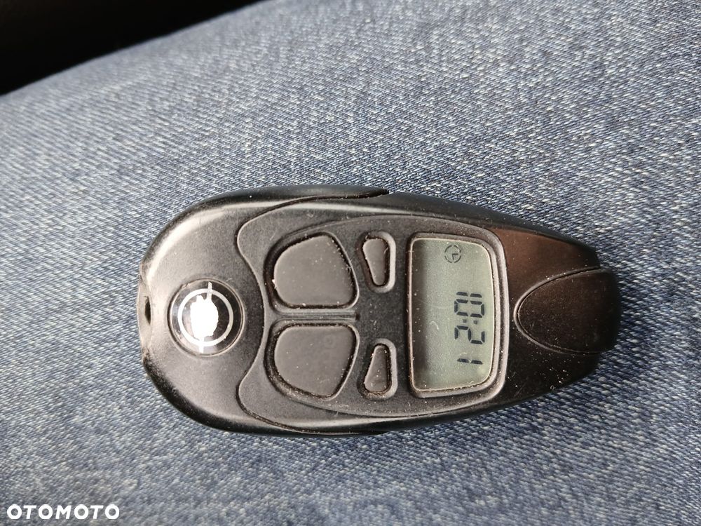 Opel Zafira 2.0 CDTI Enjoy - 20