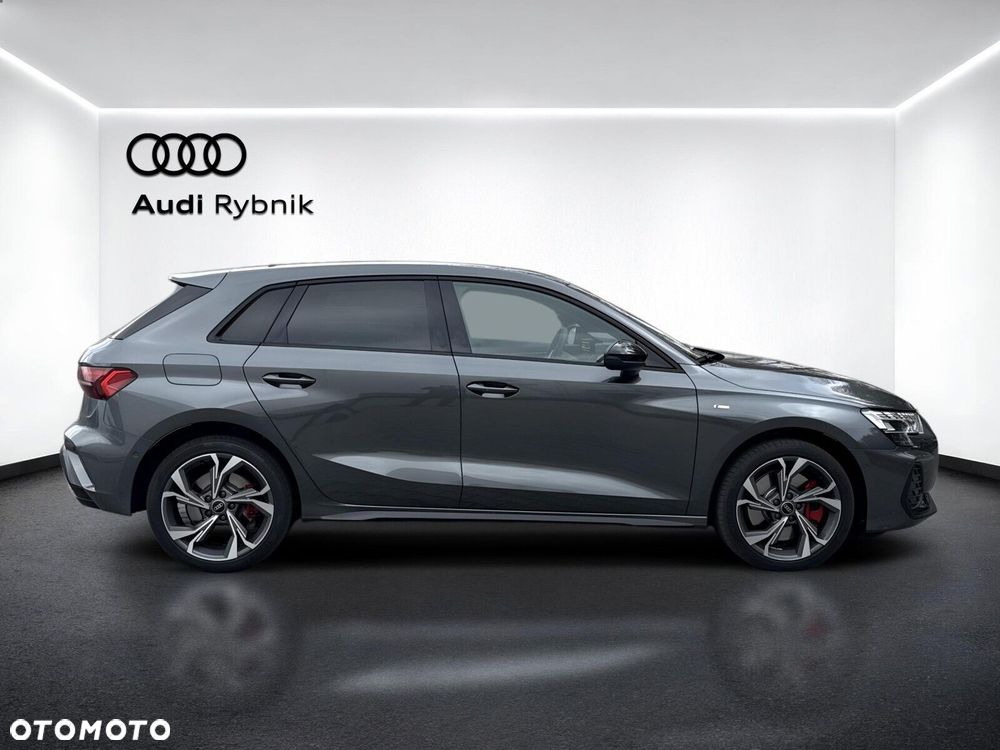 Audi A3 Sportback - 6