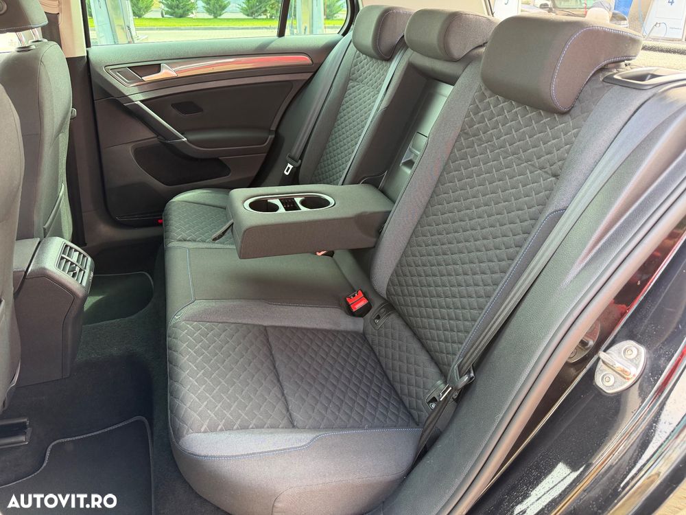 VOLKSWAGEN Golf 2019 — imagine 28