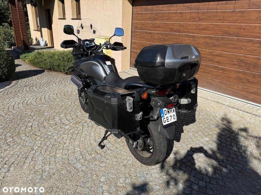 Suzuki V-STROM - 7