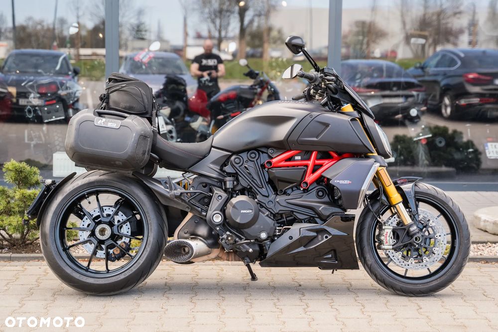 Ducati Diavel - 2