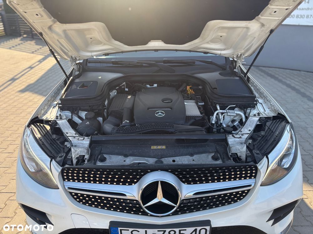 Mercedes-Benz GLC - 11