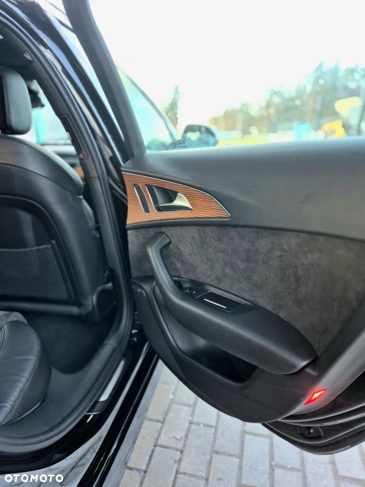 Audi A6 Avant 3.0 TDI quattro S tronic - 15