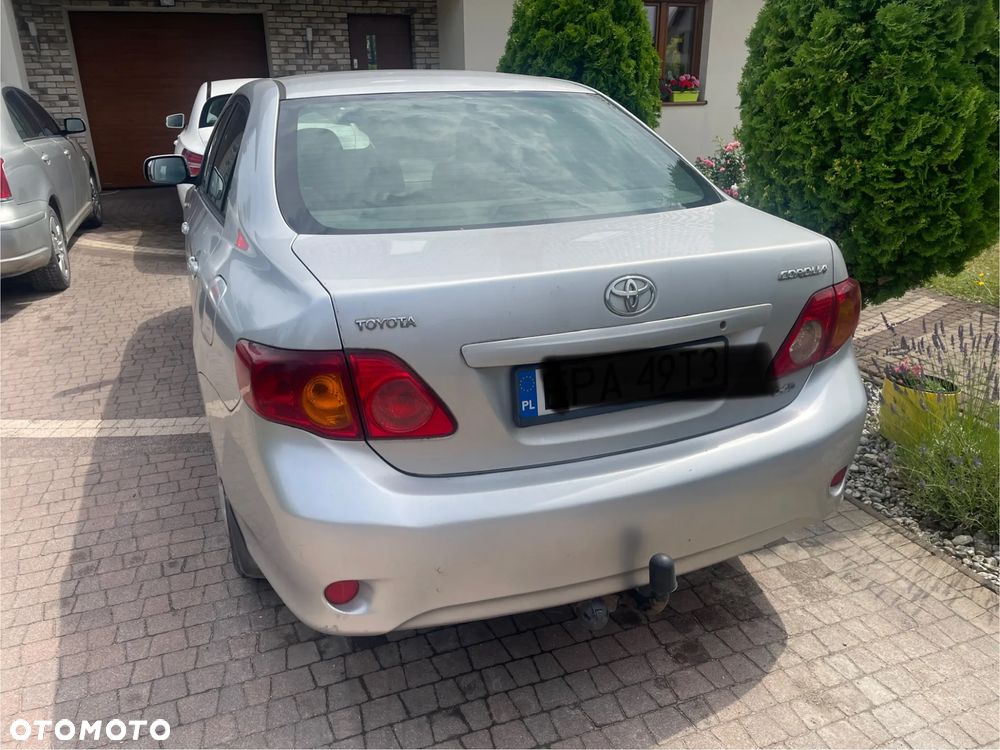 Toyota Corolla - 6