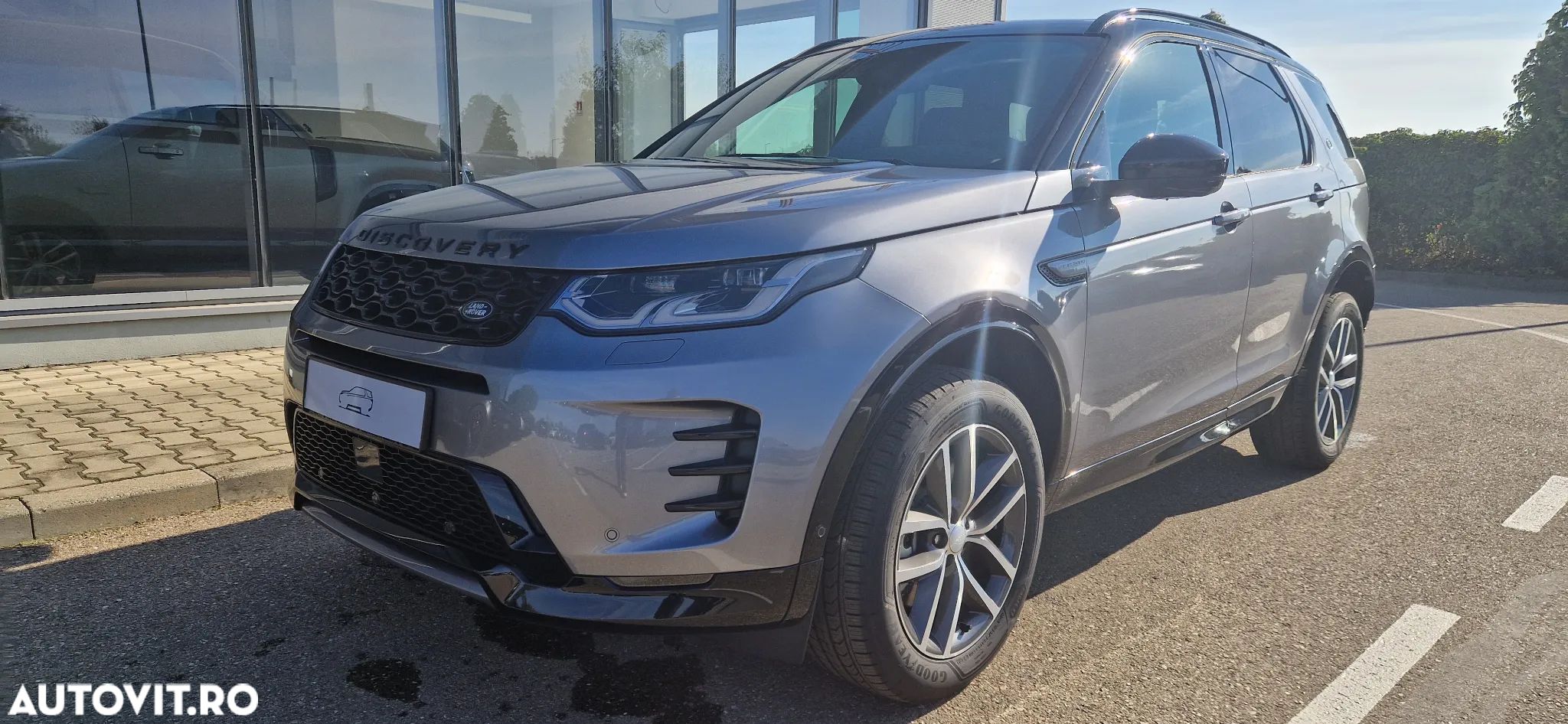 Land Rover Discovery Sport 2.0 D200 R-Dynamic MHEV SE - 1