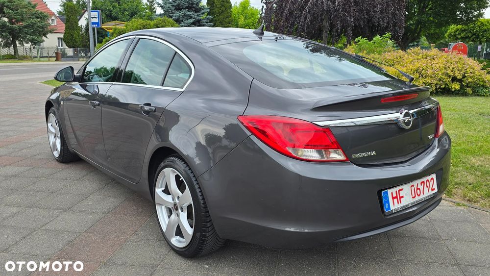 Opel Insignia - 4
