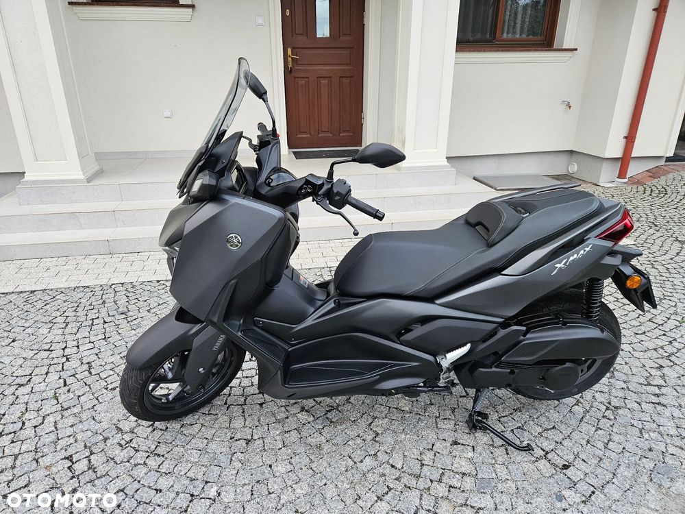 Yamaha X-max - 1