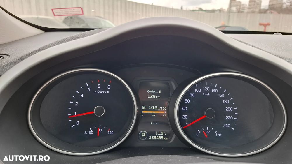 Kia Sportage 2,0 CRDI AWD Aut. Platinum - 4