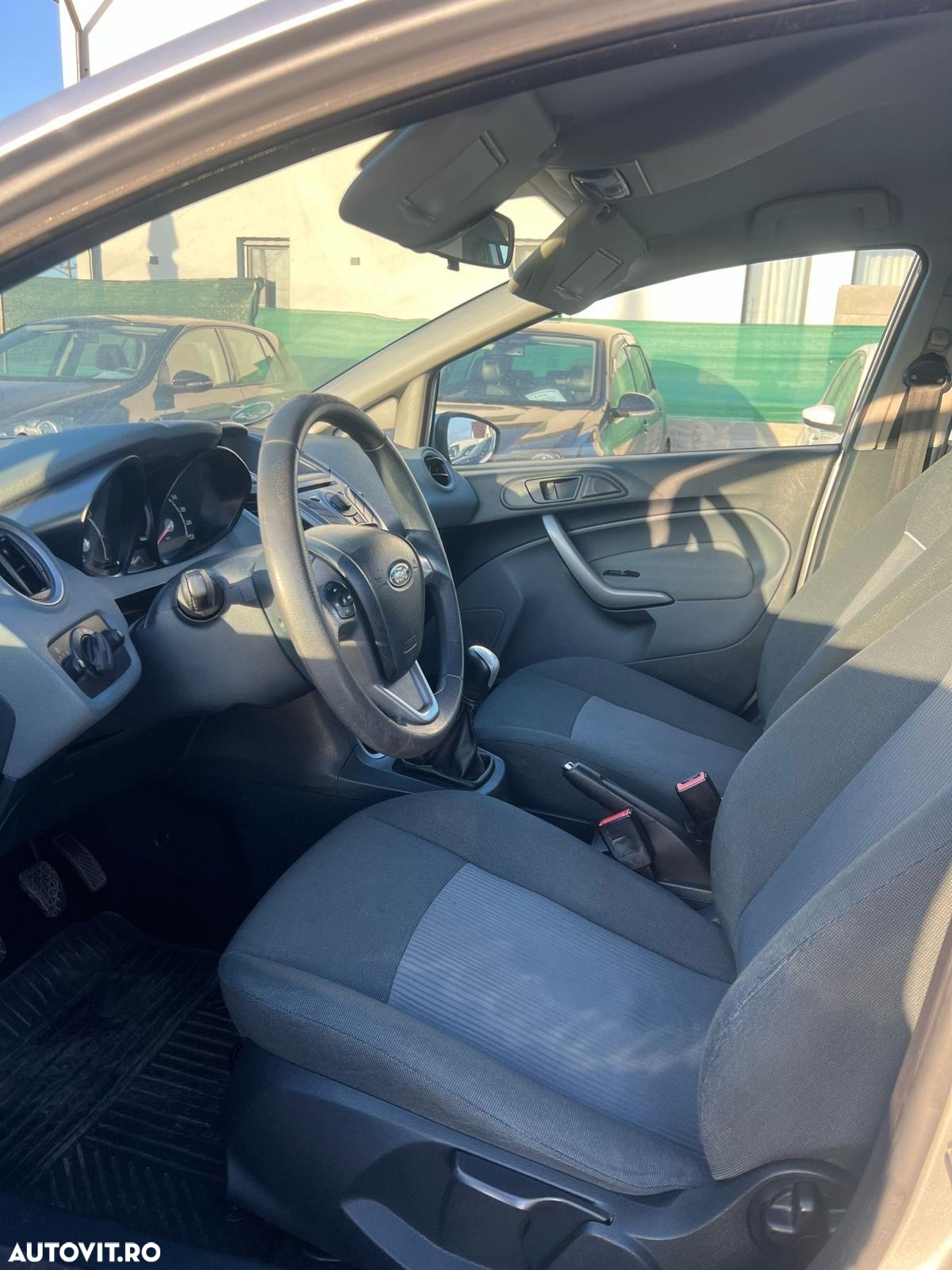 Ford Fiesta 1.25 Champions Edition - 7