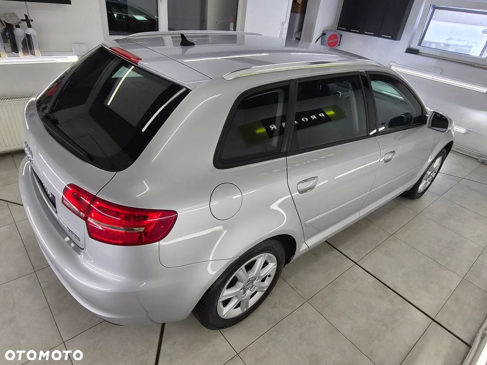 Audi A3 Sportback - 4