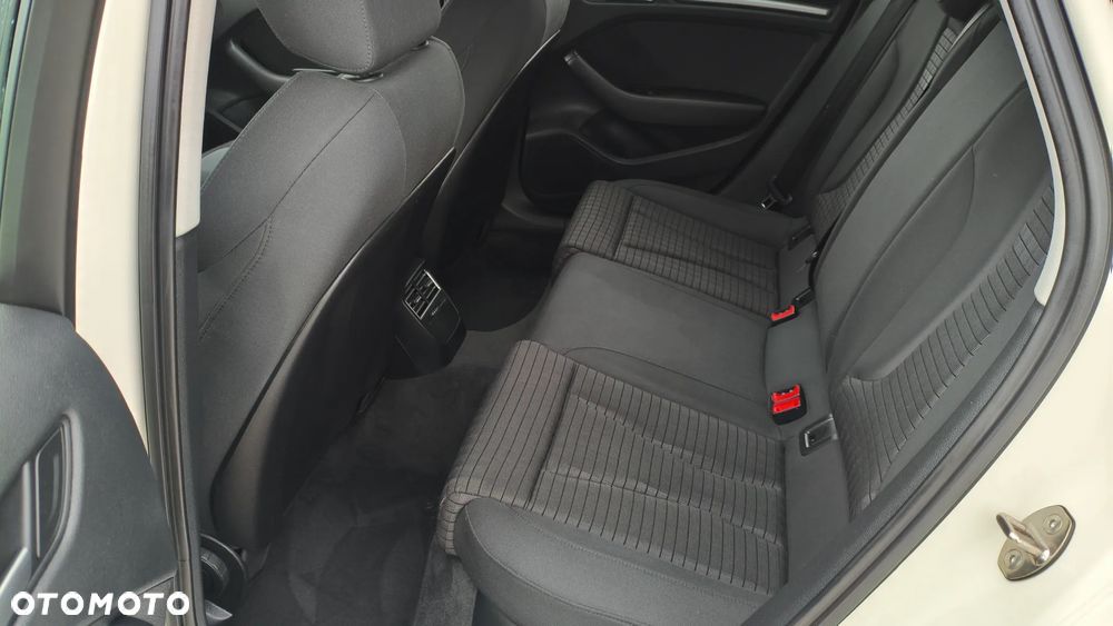 Audi A3 Sportback - 9