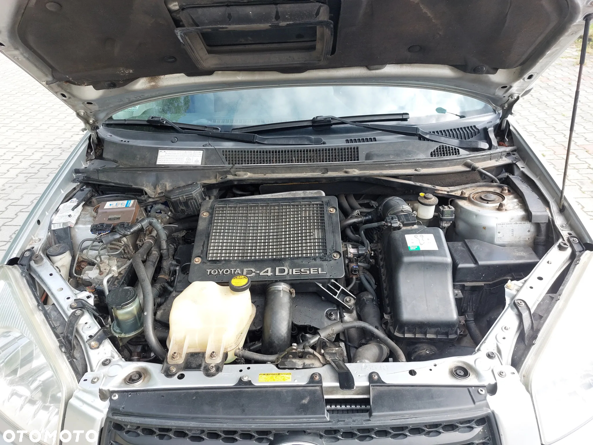 Toyota RAV4 2.0 D-4D 4x4 - 16