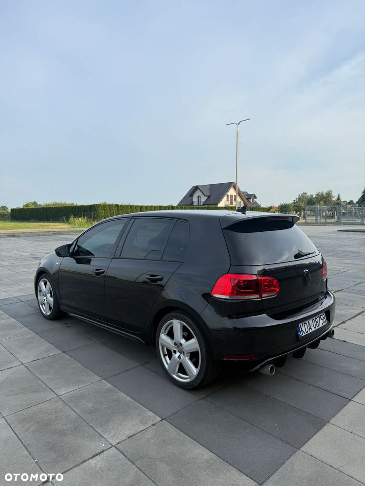 Volkswagen Golf 2.0 TDI DPF DSG GTD - 4