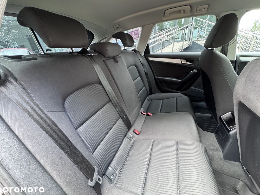 Audi A4 Avant 2.0 TDI DPF multitronic Attraction - 19