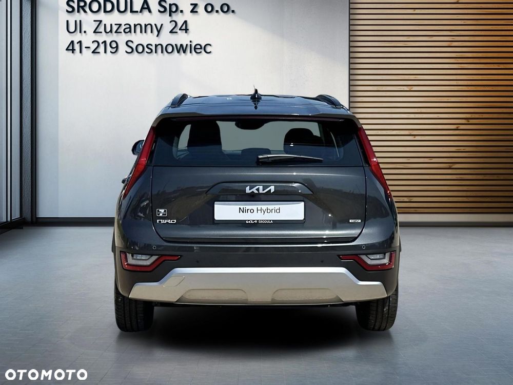 Kia Niro 1.6 GDI Hybrid M - 4