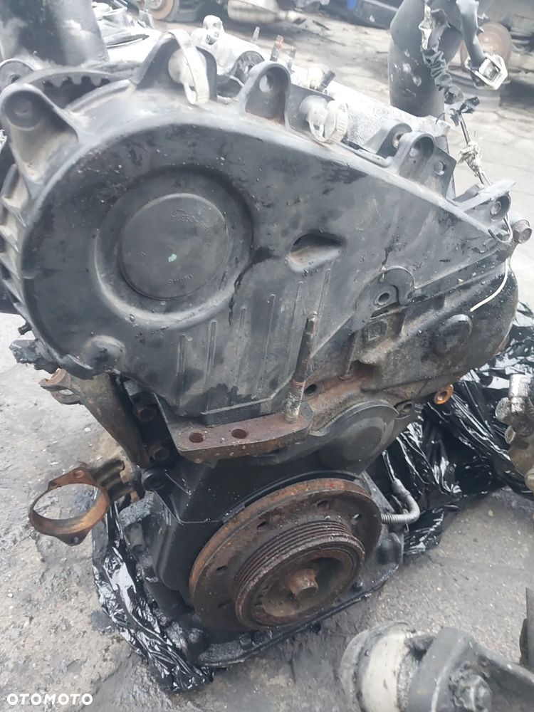 Silnik Toyota Avensis T22 2.0 Diesel D4D 110KM - 5