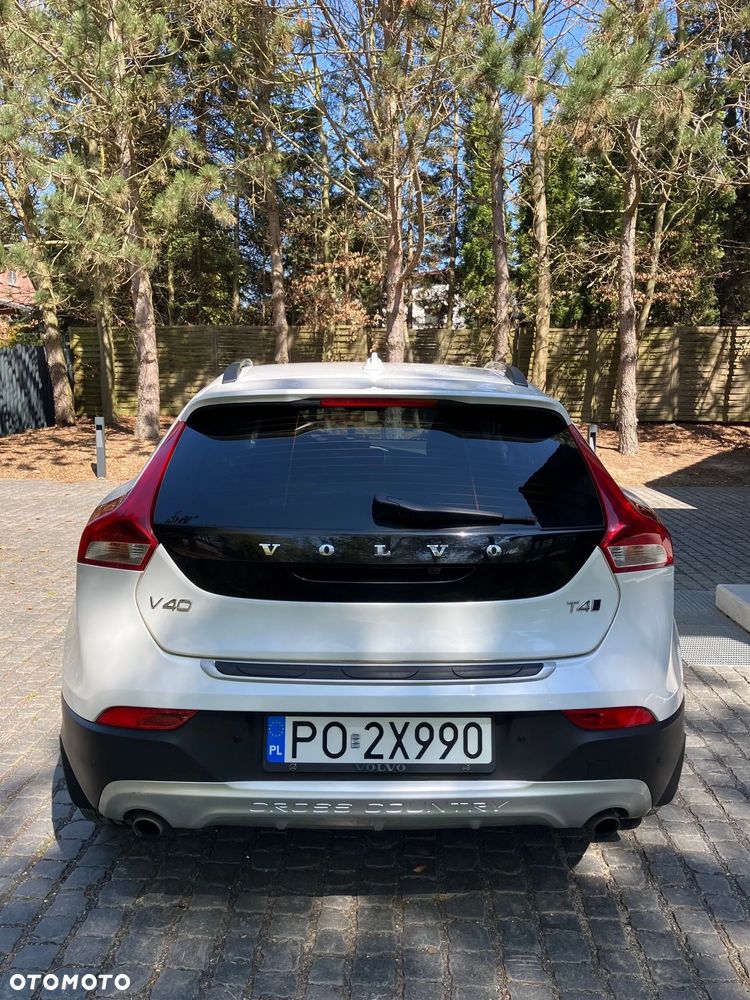 Volvo V40 T4 Drive-E Ocean Race - 6