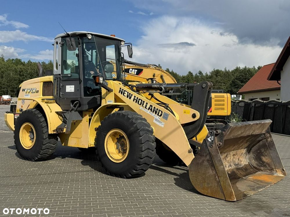 New Holland W170B 15ton  Waga Centralne Smarowanie Ramie Long Reach - 3