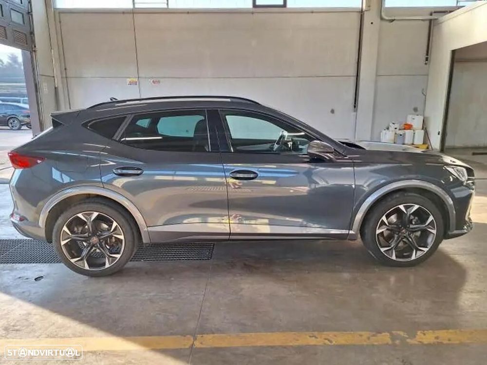 Cupra Formentor 1.4 e-Hybrid DSG - 9