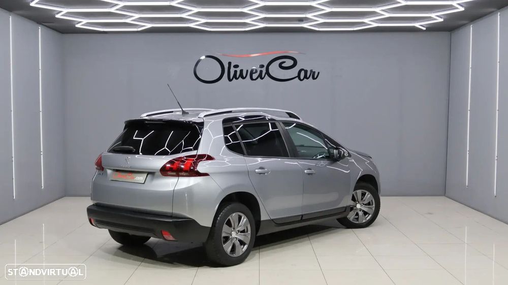 Peugeot 2008 1.5 BlueHDi Style - 7