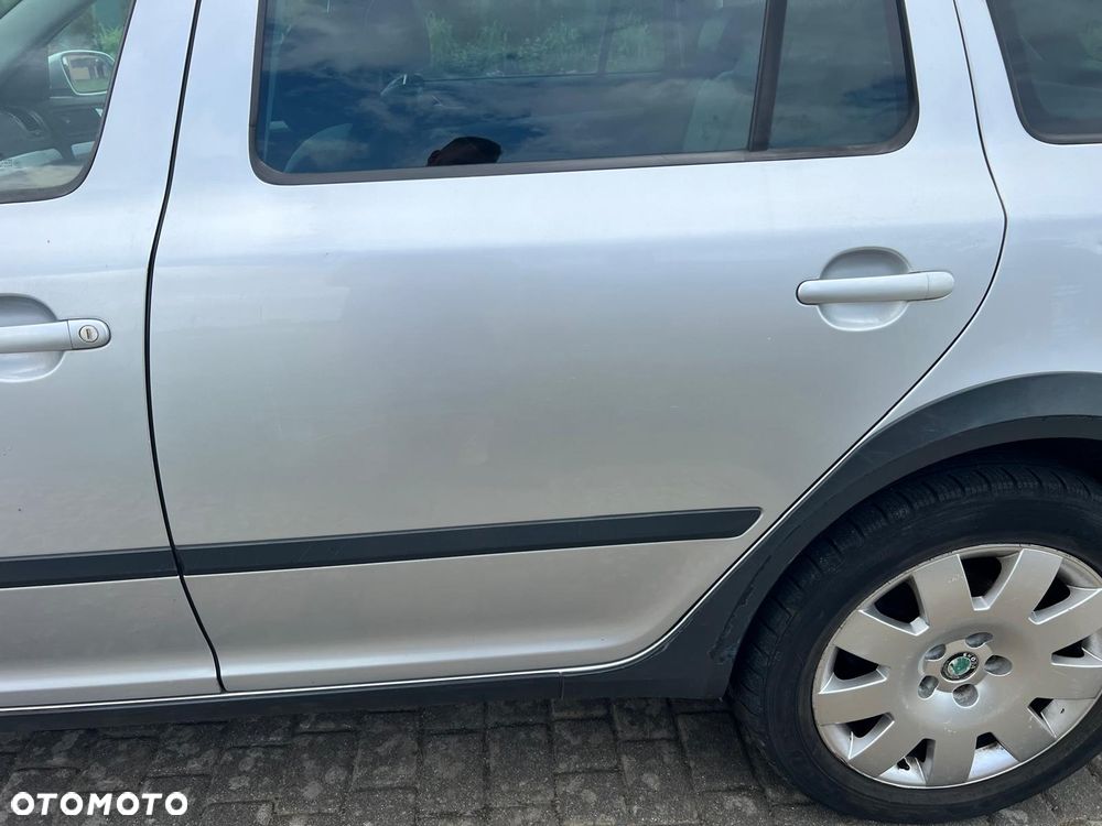 Skoda Octavia 2.0 TDI DPF Scout 4x4 - 22