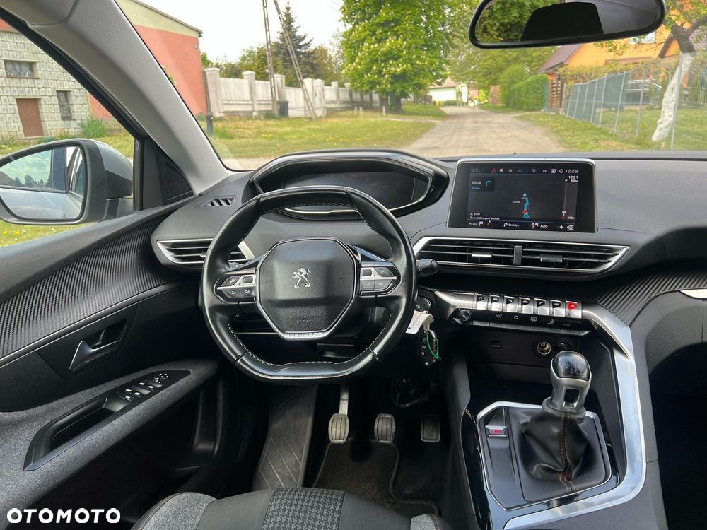 Peugeot 3008 1.5 BlueHDi Active S&S - 16