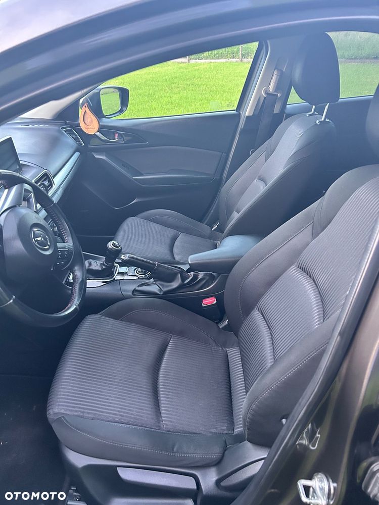 Mazda 3 - 10