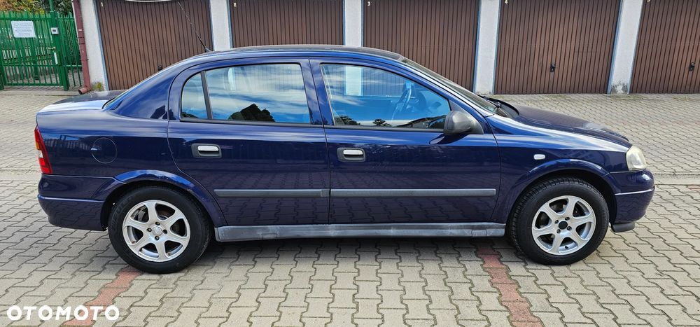 Opel Astra II 1.6 Start - 2