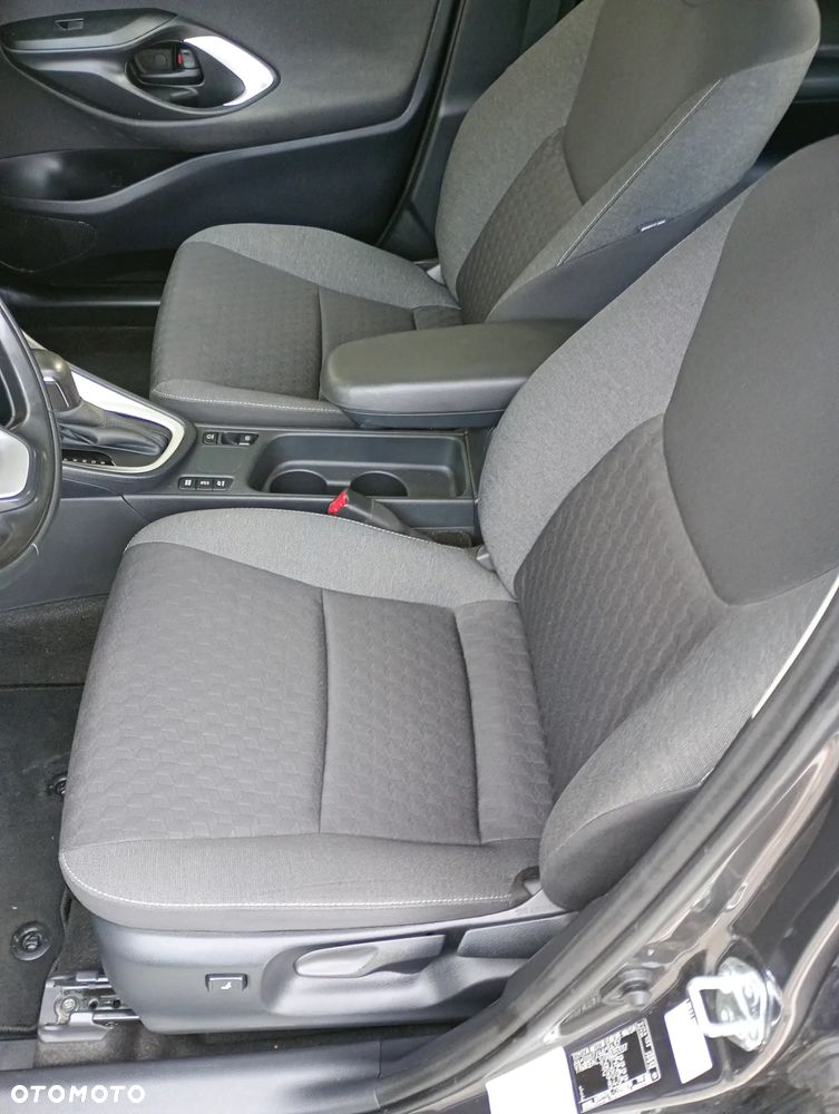 Toyota Yaris Hybrid 1.5 Executive - 6