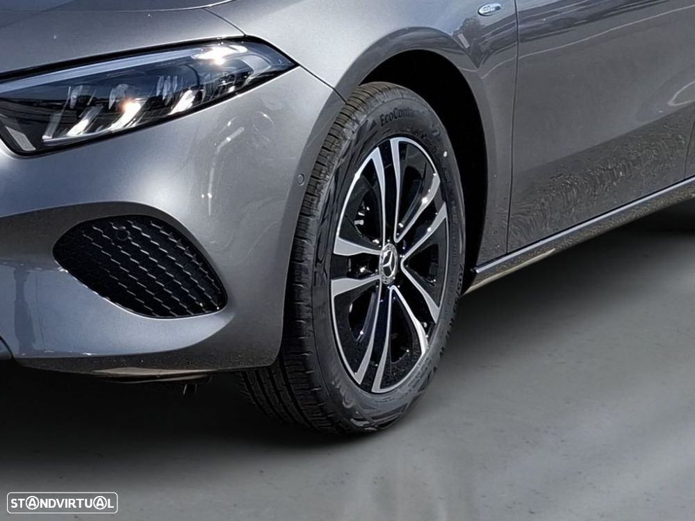 Mercedes-Benz A 250 e - 4