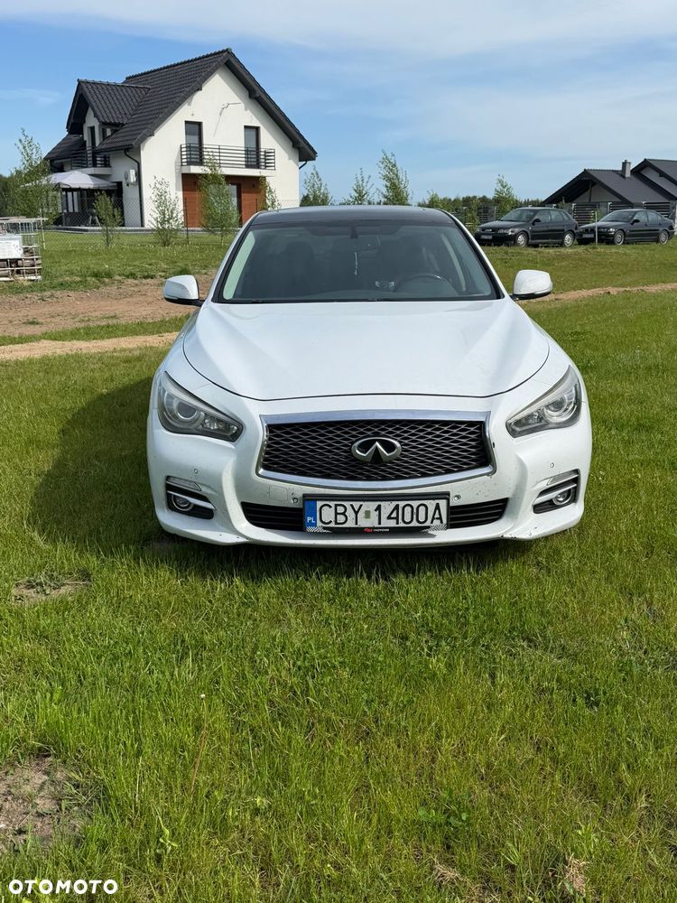 Infiniti Q50 - 1