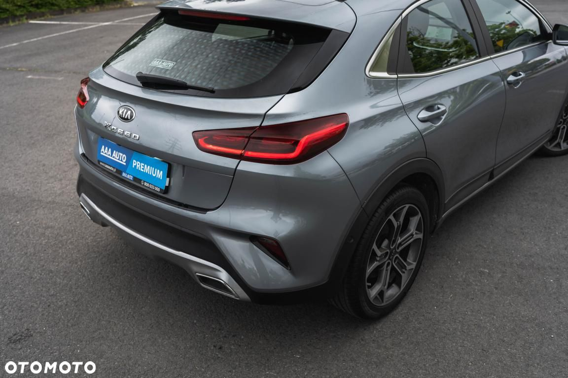 Kia XCeed - 14