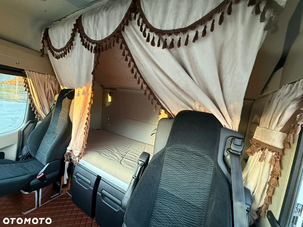 Mercedes-Benz ACTROS 1840 / CHŁODNIA / WINDA / 15 EUROPALET / 6.10 M DŁUGOŚCI / DUŻA KABINA / AUTOMAT / SPROWADZONY / SERWISOWANY / EURO 6 - 23