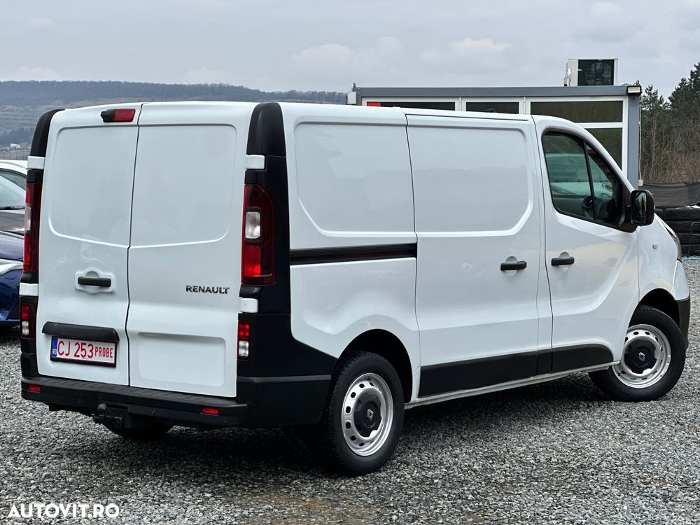 Renault Trafic Combi L1H1 Authentique - 4