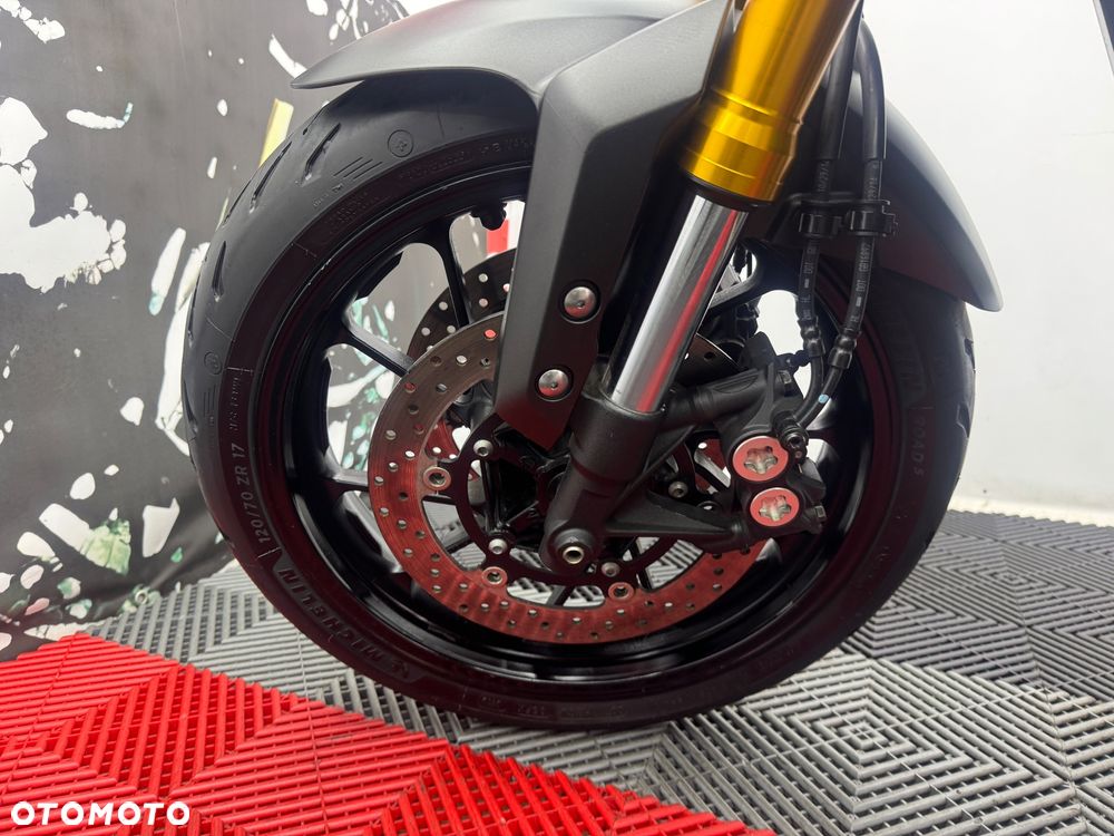 Yamaha MT - 8