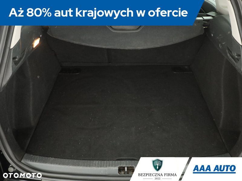 Renault Clio - 10