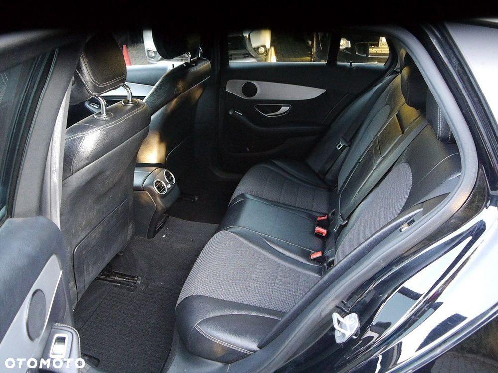 Mercedes-Benz Klasa C - 26