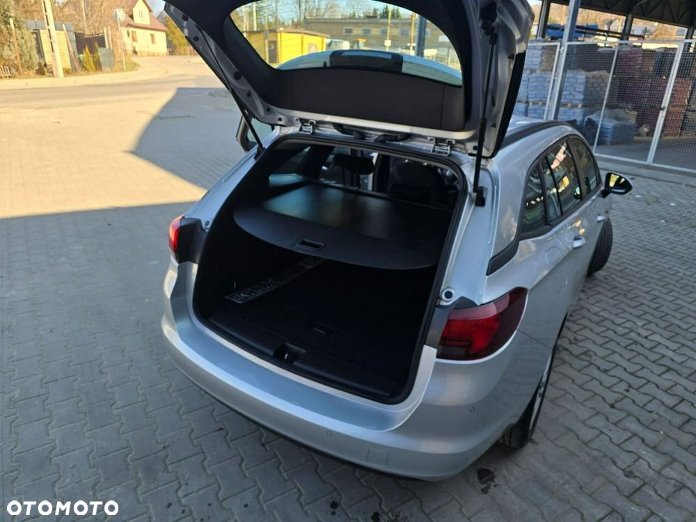 Opel Astra - 13