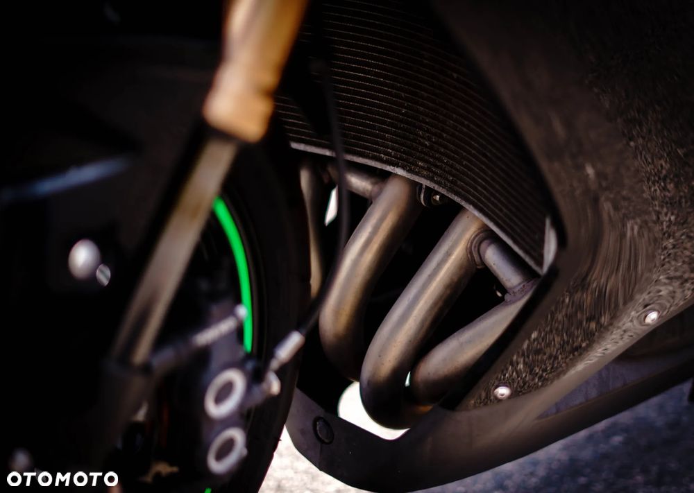 Kawasaki ZX - 17