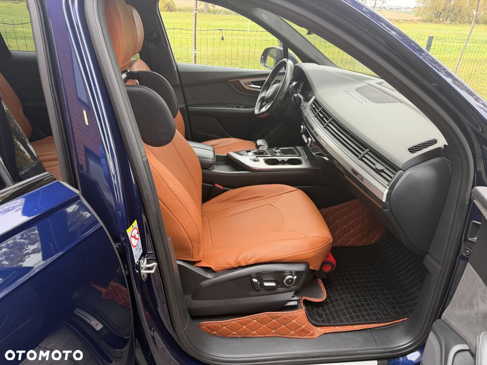 Audi Q7 3.0 TDI Quattro Tiptr - 23