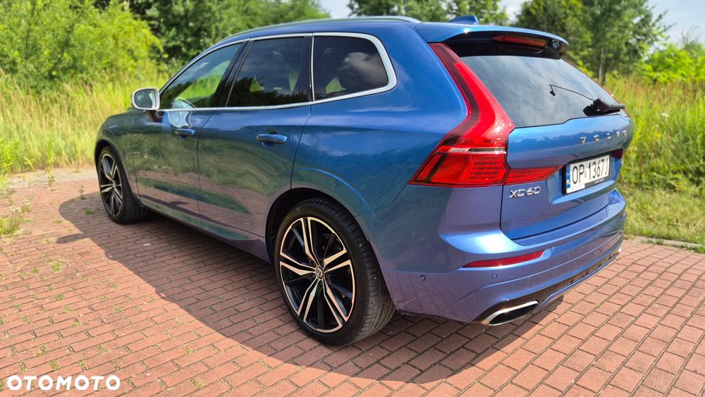 Volvo XC 60 T5 AWD R-Design - 23