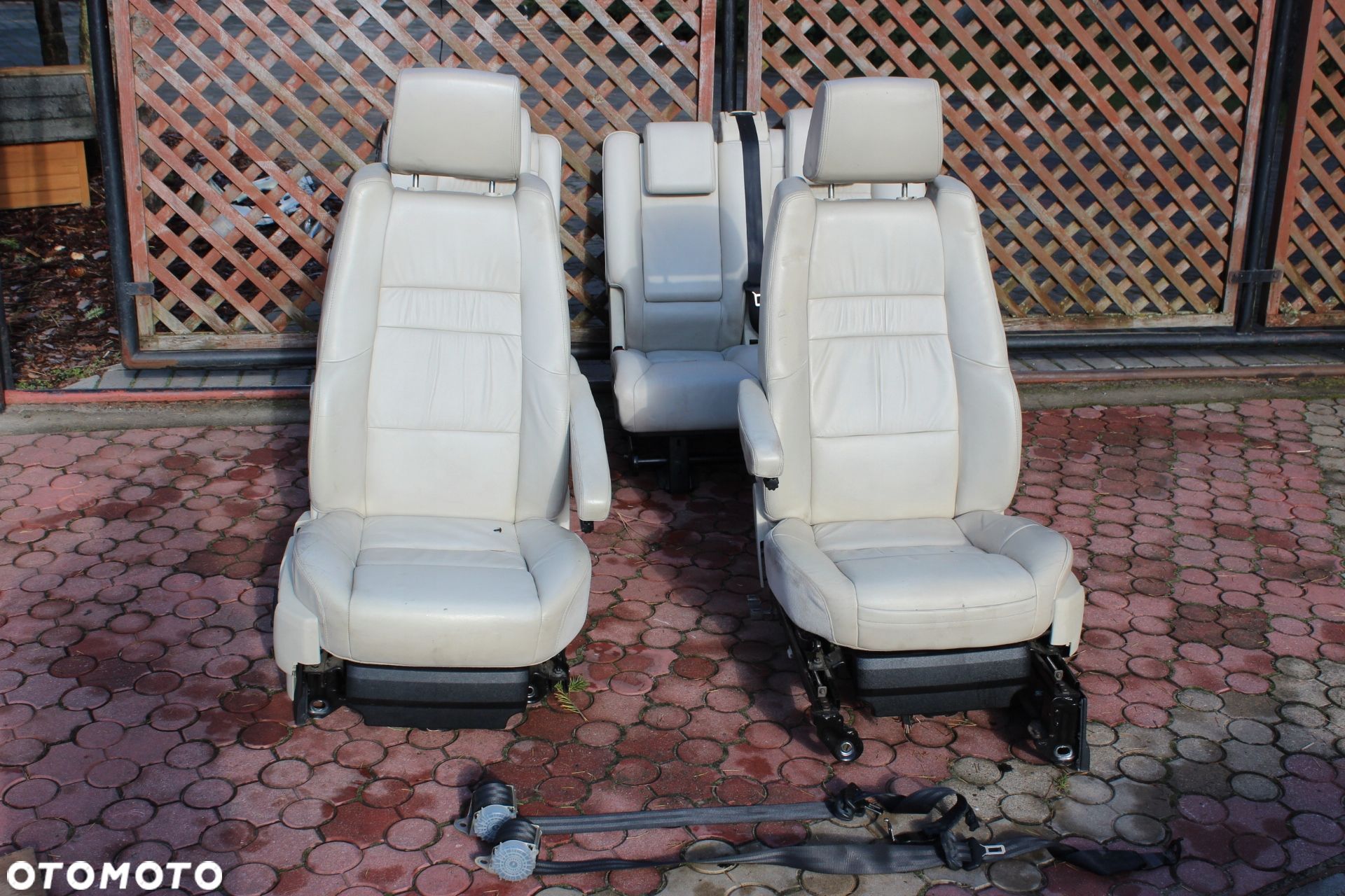Fotele Land Rover Sport L320 - 1