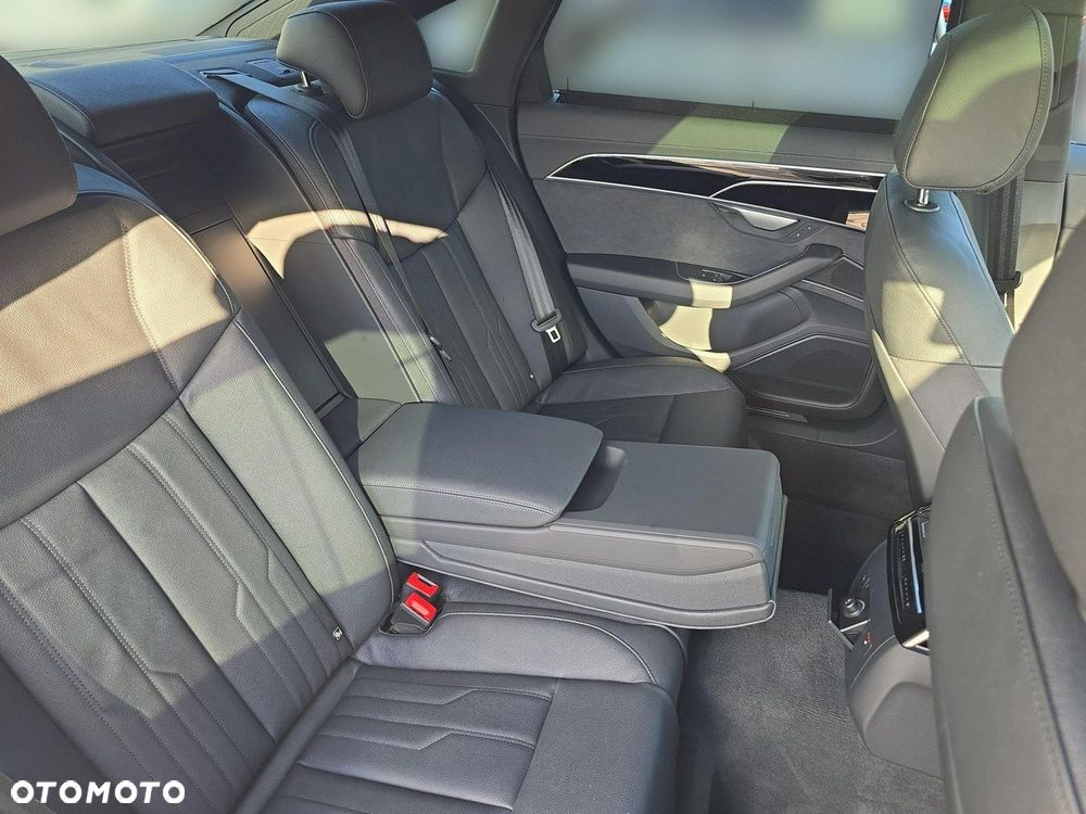 Audi A8 50 TDI quattro tiptronic - 11