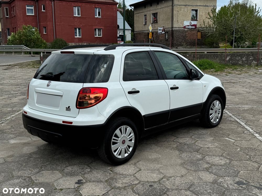Fiat Sedici 1.6 16V 4x4 Emotion - 2