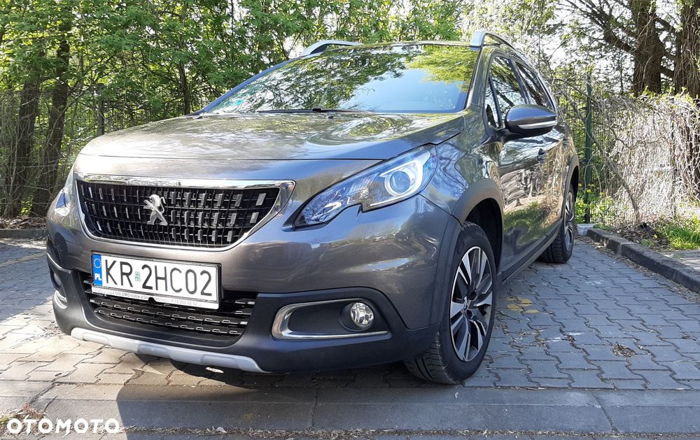 Peugeot 2008 1.2 Pure Tech GPF Allure S&S - 1